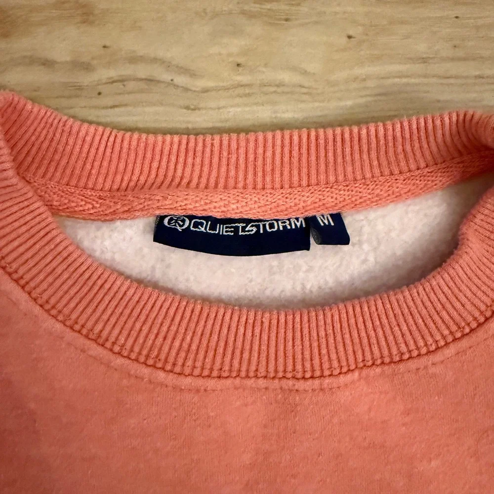 Quiet Storm Surf Shop Coral Pink Gingham Crab Graphic Crewneck Sweatshirt Medium - Picture 2 of 7